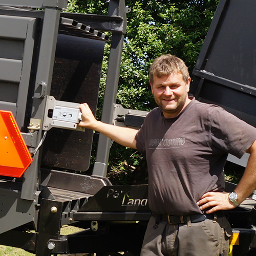 Carl Johan Schultz - the proud owner of a DSE4200 moisture meter